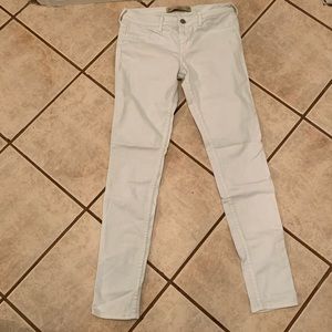Hollister Super Skinny white jeans